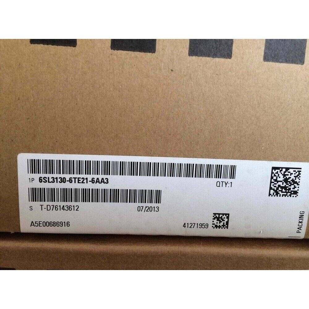 Siemens SINAMICS S120 motor drive box, model 6SL3130-6TE21-6AA3, with barcode and packing info.