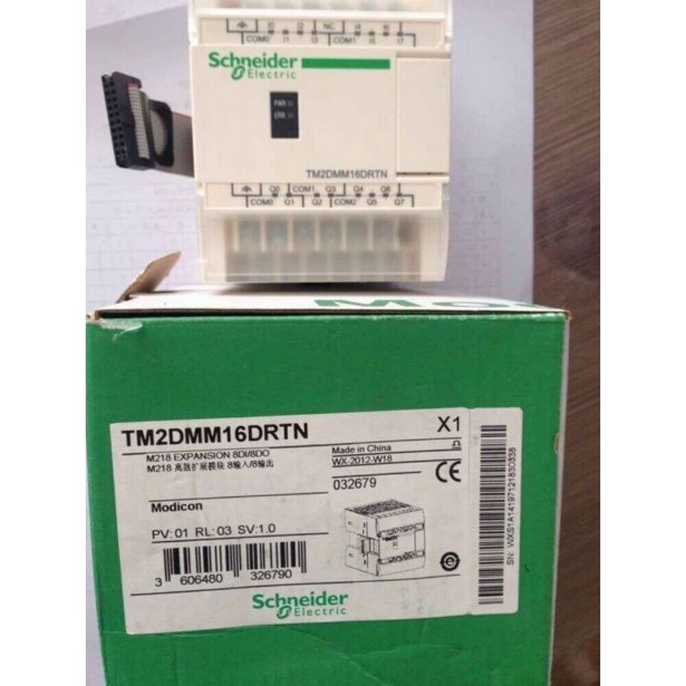 Schneider Electric TM2DMM16DRTN PLC Extension Module, new in box.