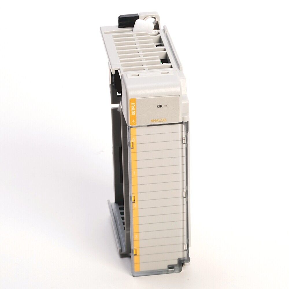 Allen-Bradley 1769-OF4CI CompactLogix Analog Output Module, industrial automation part