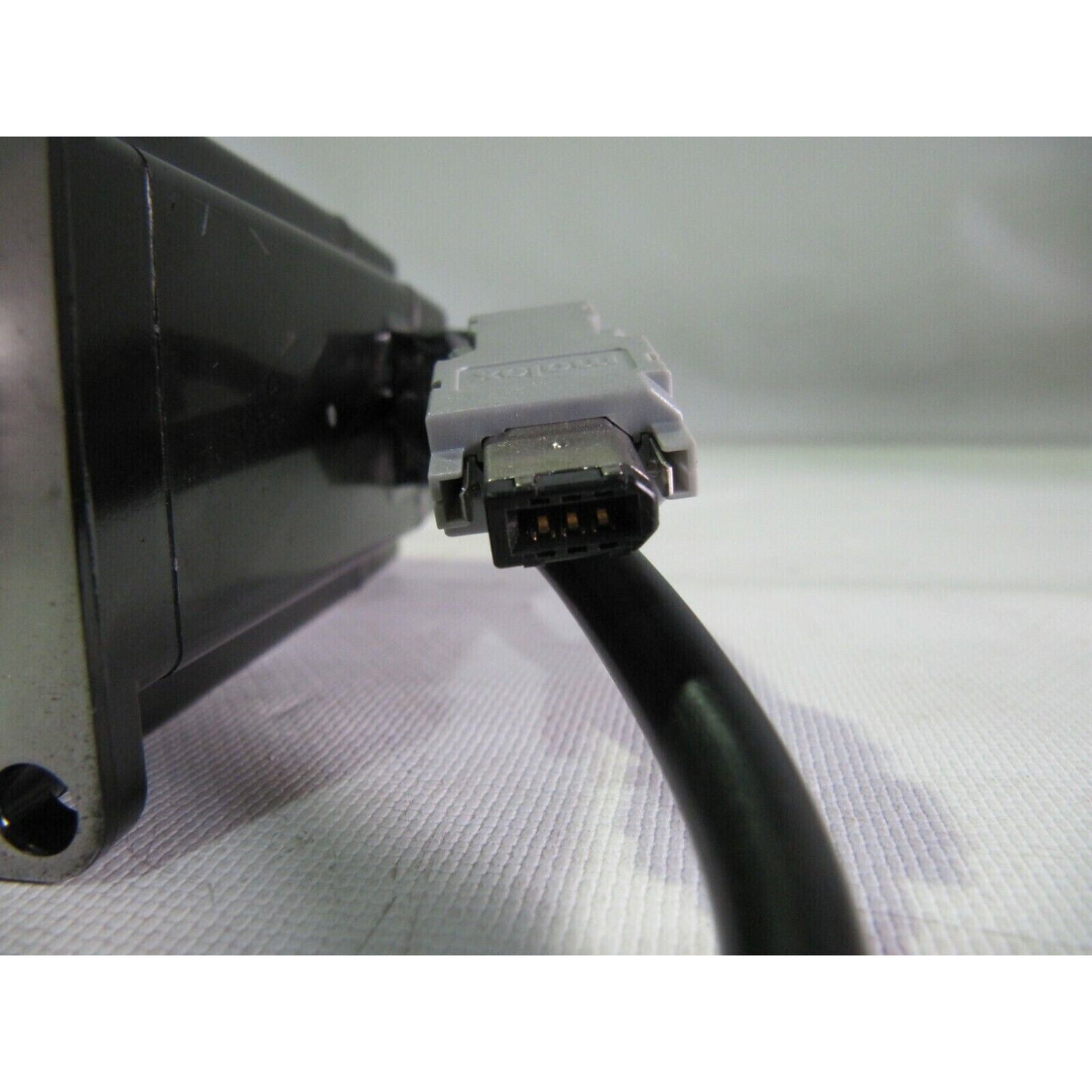 Servo Motor | YASKAWA | AC Servo Motor 200V 3000RPM 2.8A SGMAH-04A1F-AP41