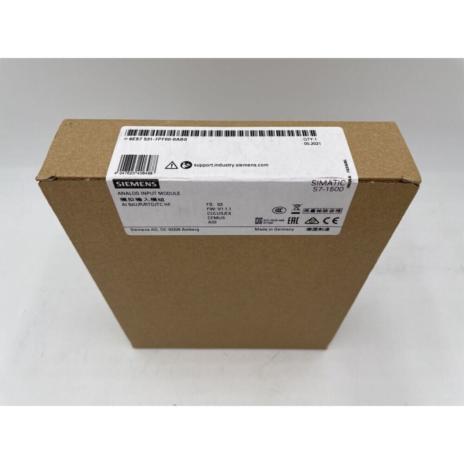 Siemens S7-1500 Analog Input Module 6ES7 531-7PF00-0AB0 in packaging, industrial automation component
