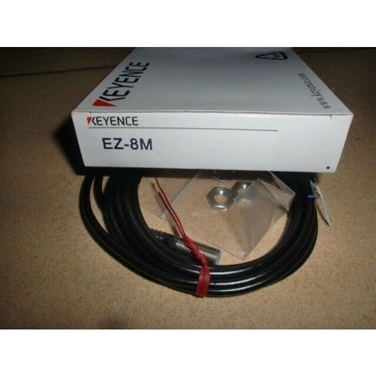 Keyence EZ-8M proximity sensor in box, industrial automation part, new.