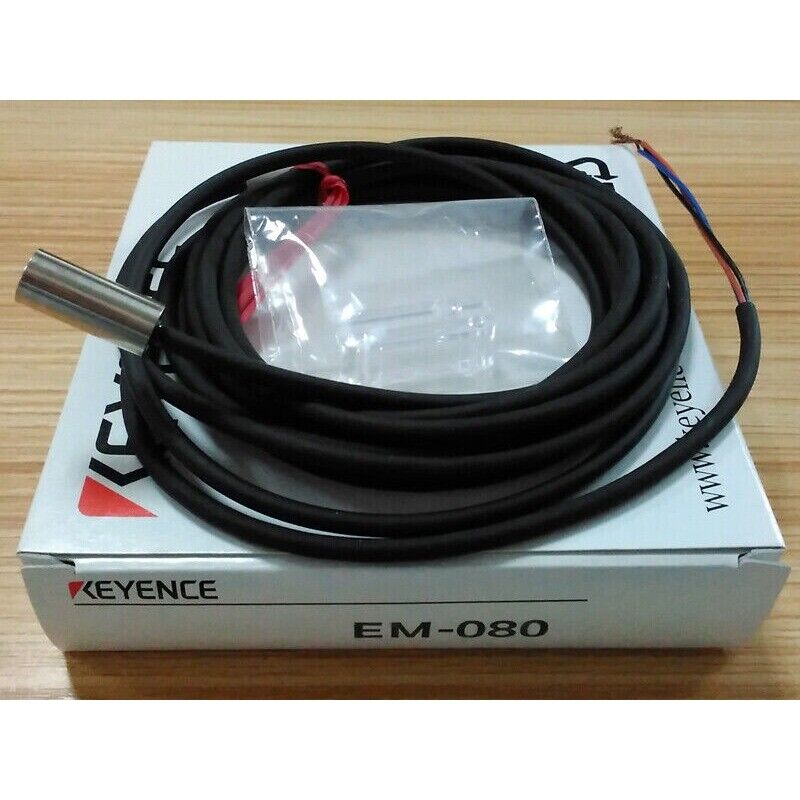 Keyence EM-080P Proximity Sensor Switch in box, with black cable and sensor head.