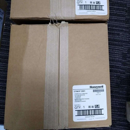 Honeywell C7061F 2001 UV Flame Detector Box, Self-Ship, Quantity 1, Industrial automation part.