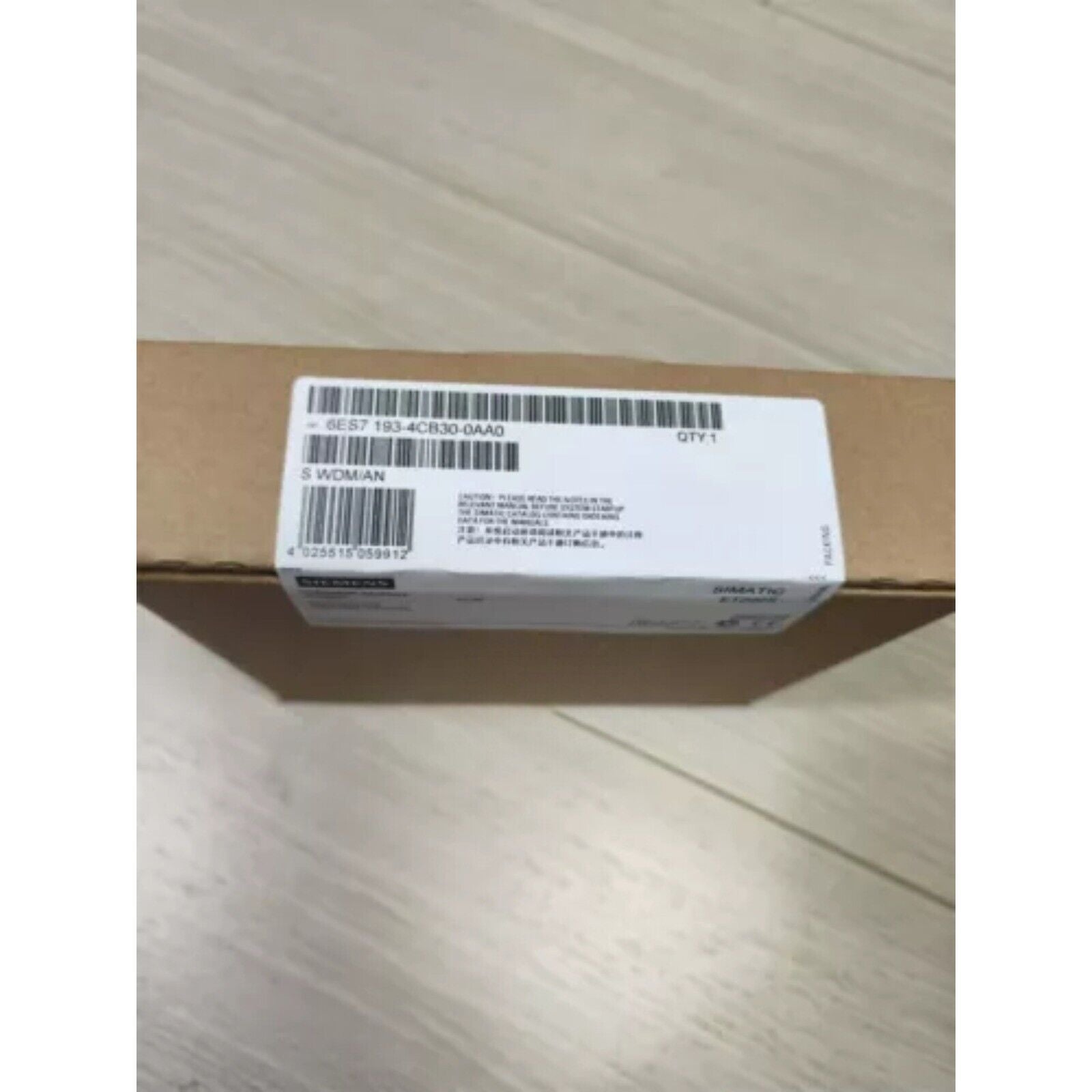 Siemens SIMATIC ET 200SP Base Unit packaging, including part number 6ES7193-4CB30-0AA0.