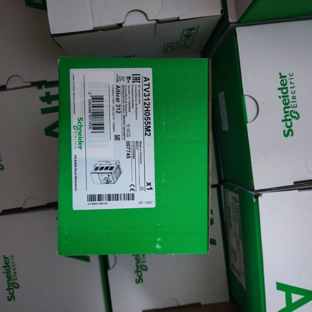 Schneider Electric ATV312H055M2 AC Speed Drive, Green Box