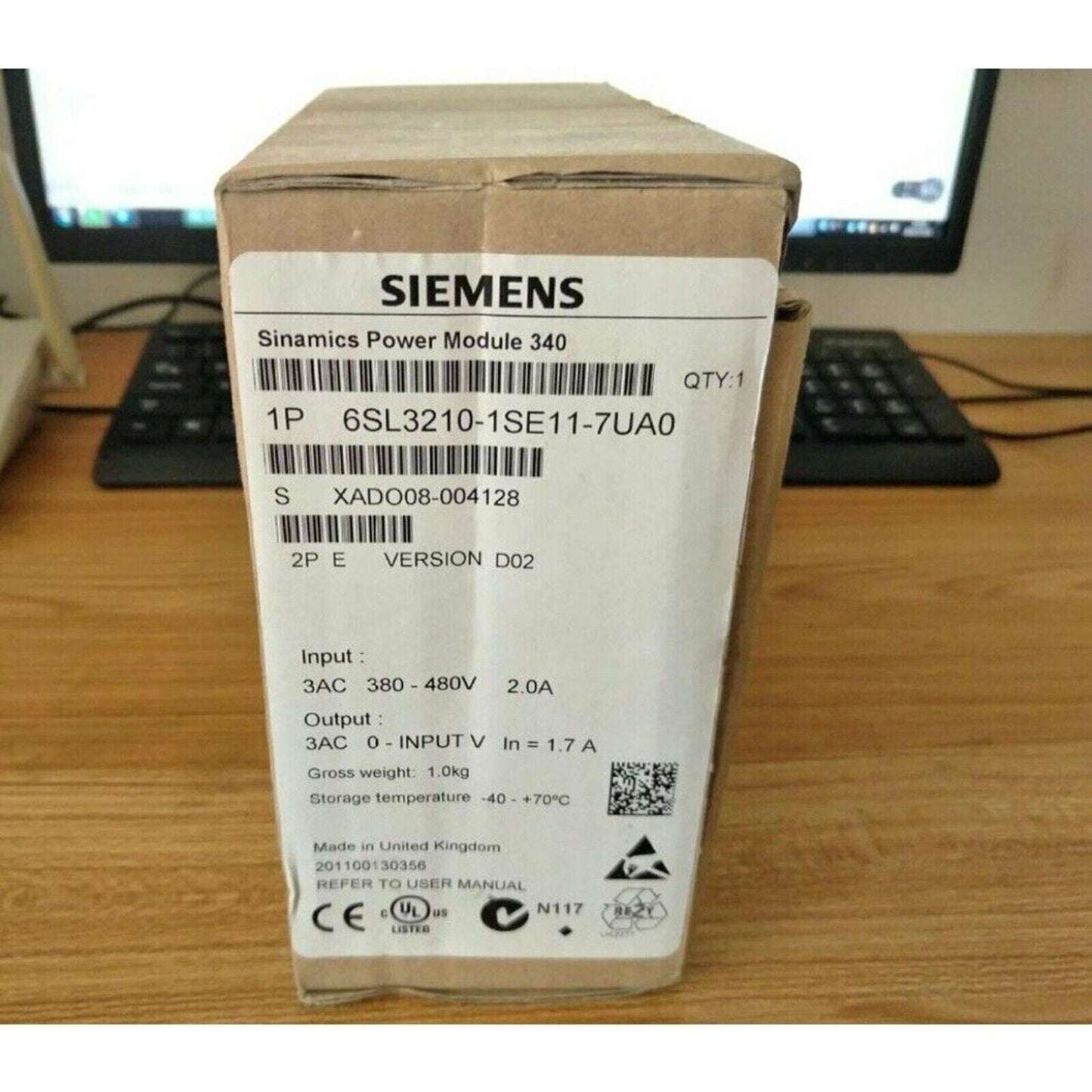 Siemens SINAMICS PM340 power module 6SL3210-1SE11-7UA0, industrial converter, Made in United Kingdom, Quantity: 1