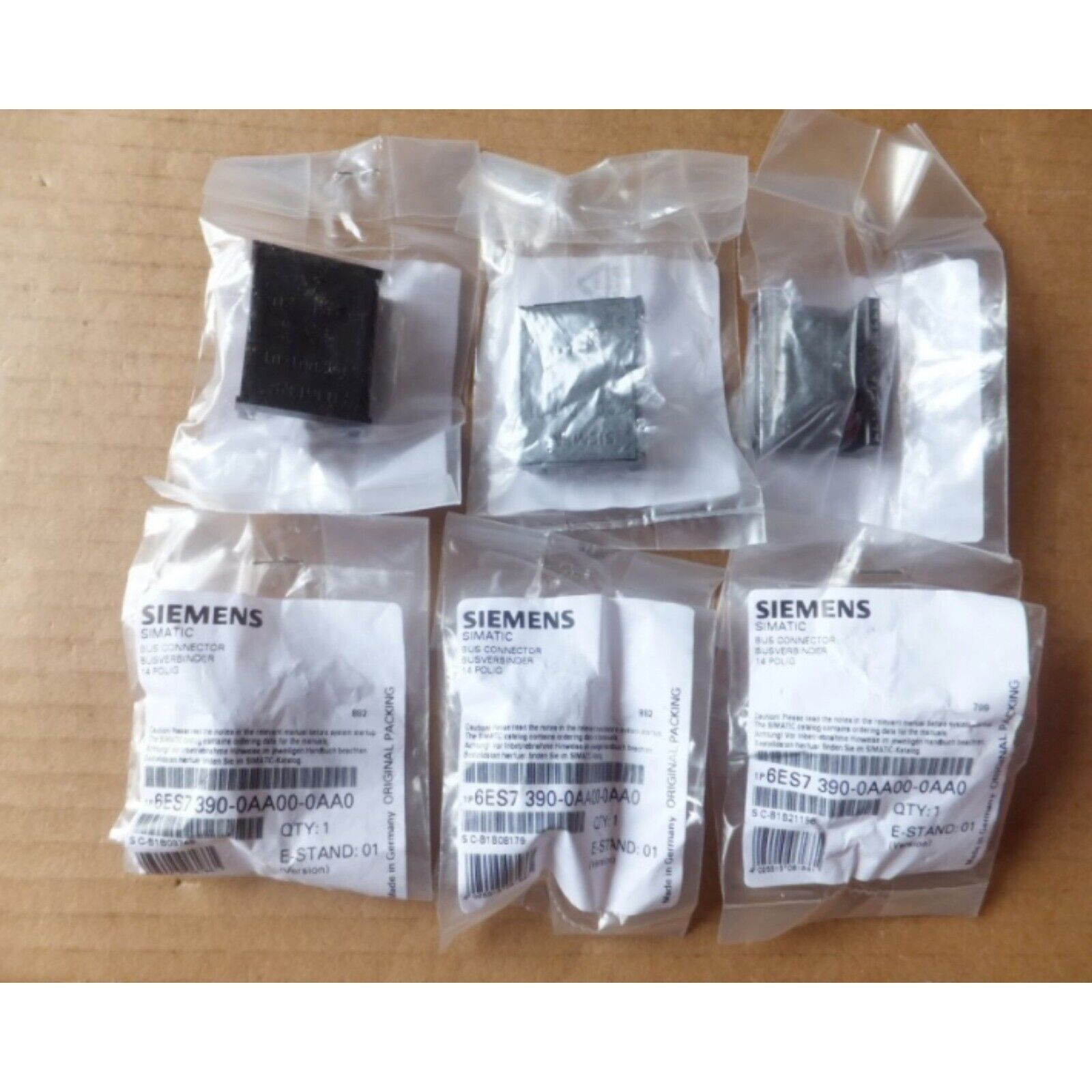 Siemens SIMATIC S7-300 bus connectors 6ES7390-0AA00-0AA0 in packaging, industrial automation parts, black plastic components