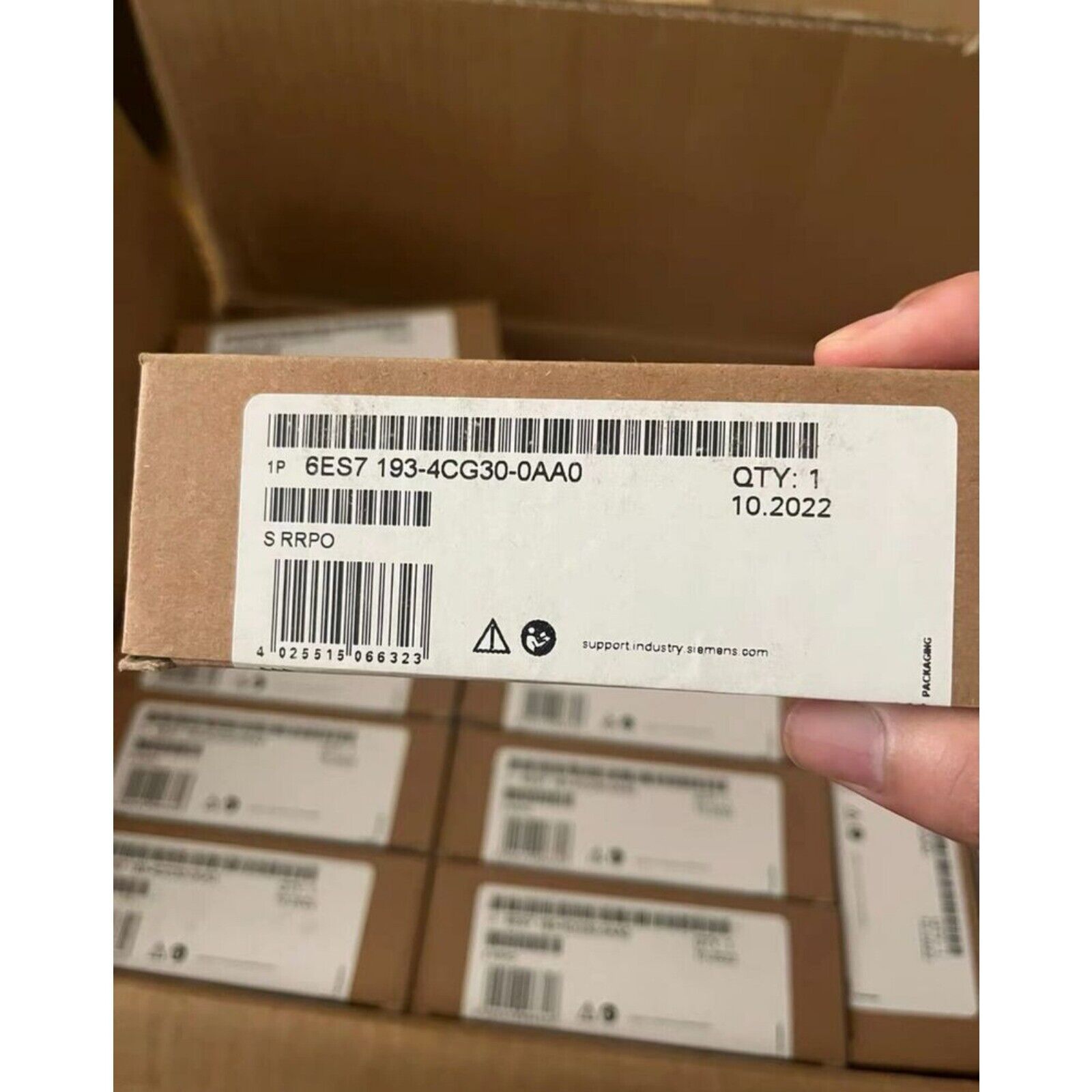 Siemens SIMATIC DP 1 Terminal Module 6ES7 193-4CG30-0AA0 in box, industrial automation part, QTY 1