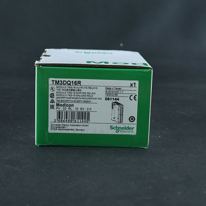 Schneider Electric TM3DQ16R output module box, Modicon, new, green, industrial automation