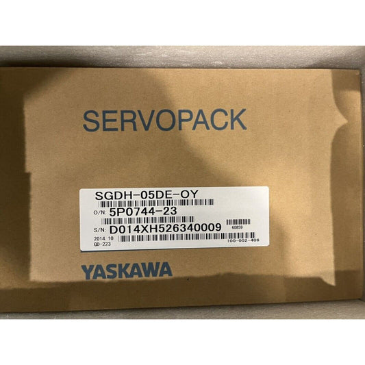 Yaskawa SGDH-05DE-OY servo drive in brown cardboard box