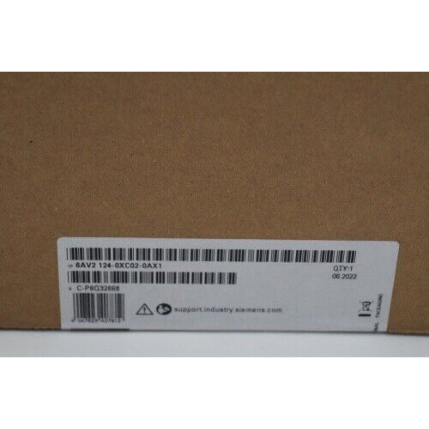 New Siemens 6AV2 124-0XC02-0AX1 6AV2124-0XC02-0AX1 SIMATIC TP2200 Comfort Panel