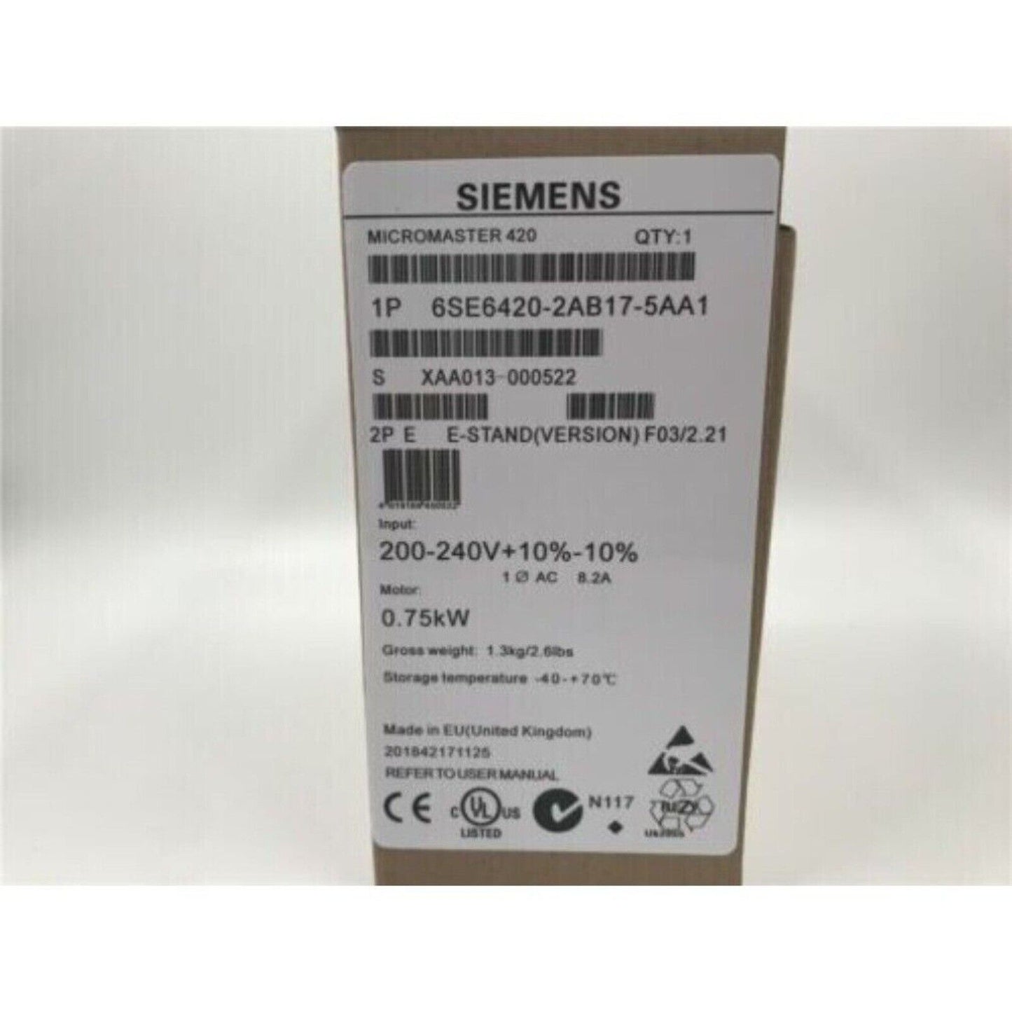 Siemens MICROMASTER 420 frequency inverter package label, model 6SE6420-2AB17-5AA1, 0.75kW motor, industrial automation part.