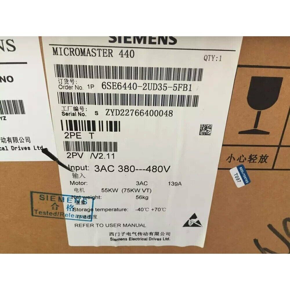 Siemens MICROMASTER 440 industrial automation component box, model 6SE6440-2UD35-5FB1, with product specifications.