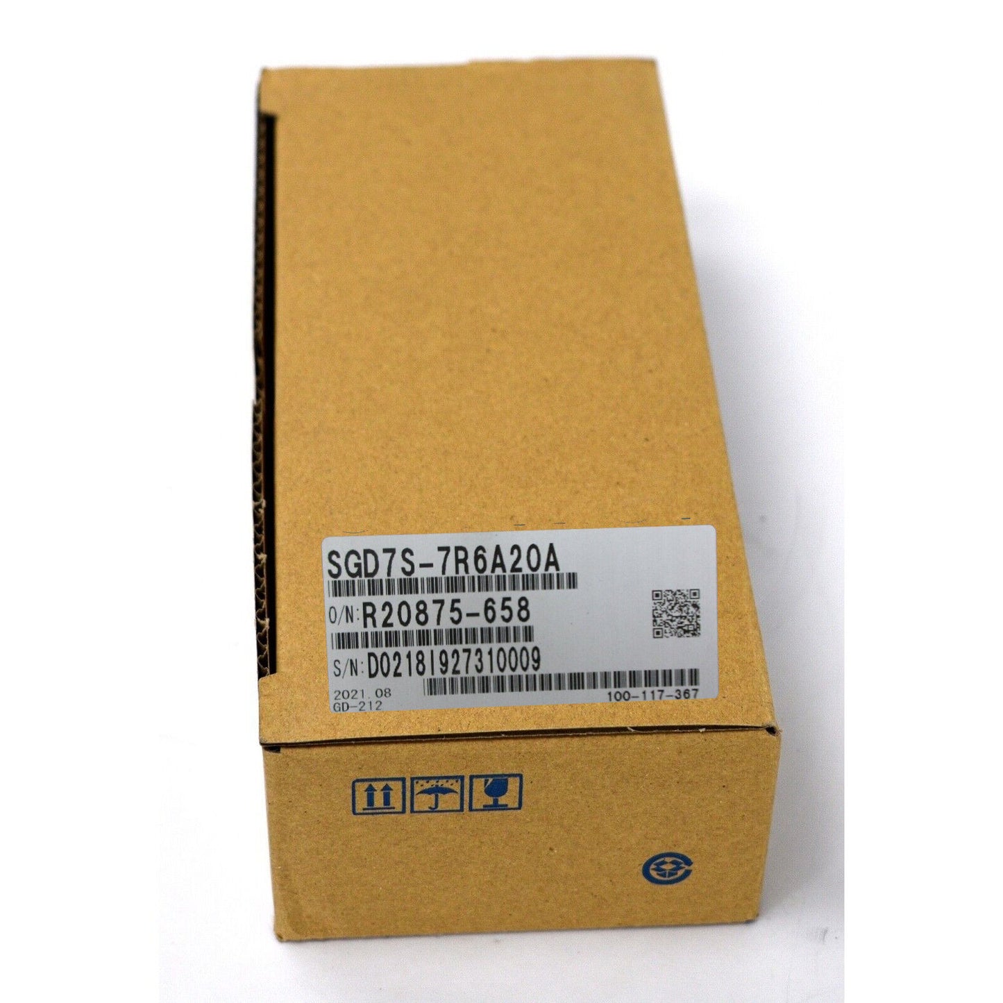 Yaskawa SGD7S-7R6A20A Servopack servo drive in box. Unused spare part, industrial automation.