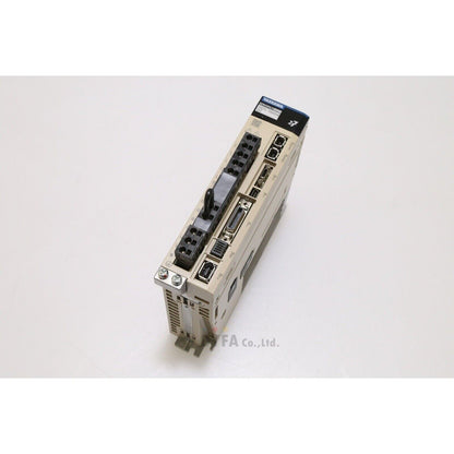 YASKAWA SGD7S-1R6A20A002 AC Servo Driver, beige and black industrial automation equipment, FA Co., Ltd.