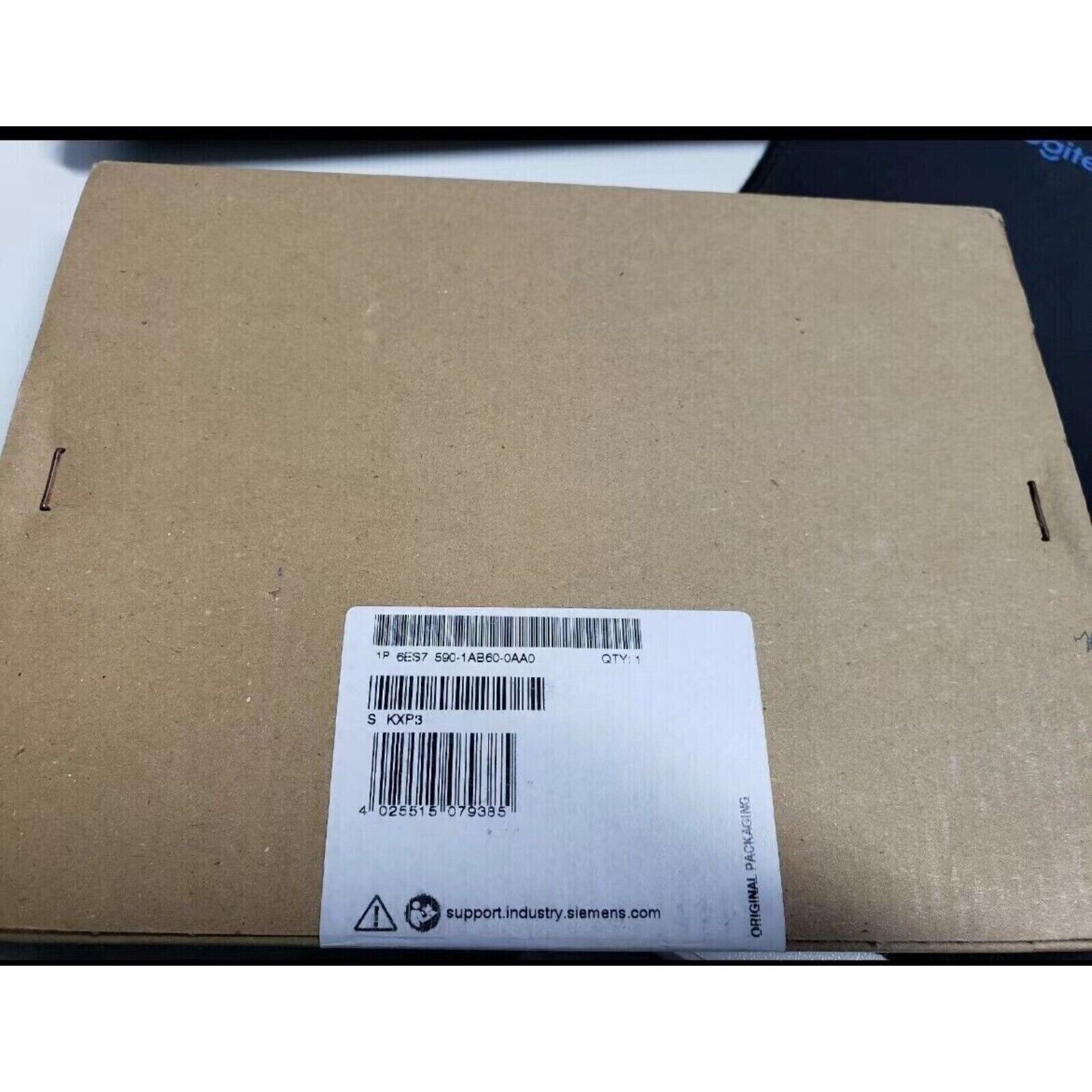 Siemens 6ES7 590-1AB60-0AA0 S7-1500 mounting rail packaging, industrial automation component