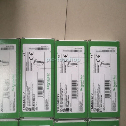 Schneider Electric TM5SBET7 Remote transmitter module I/O, IP20 and IP67, PLC module on a green box