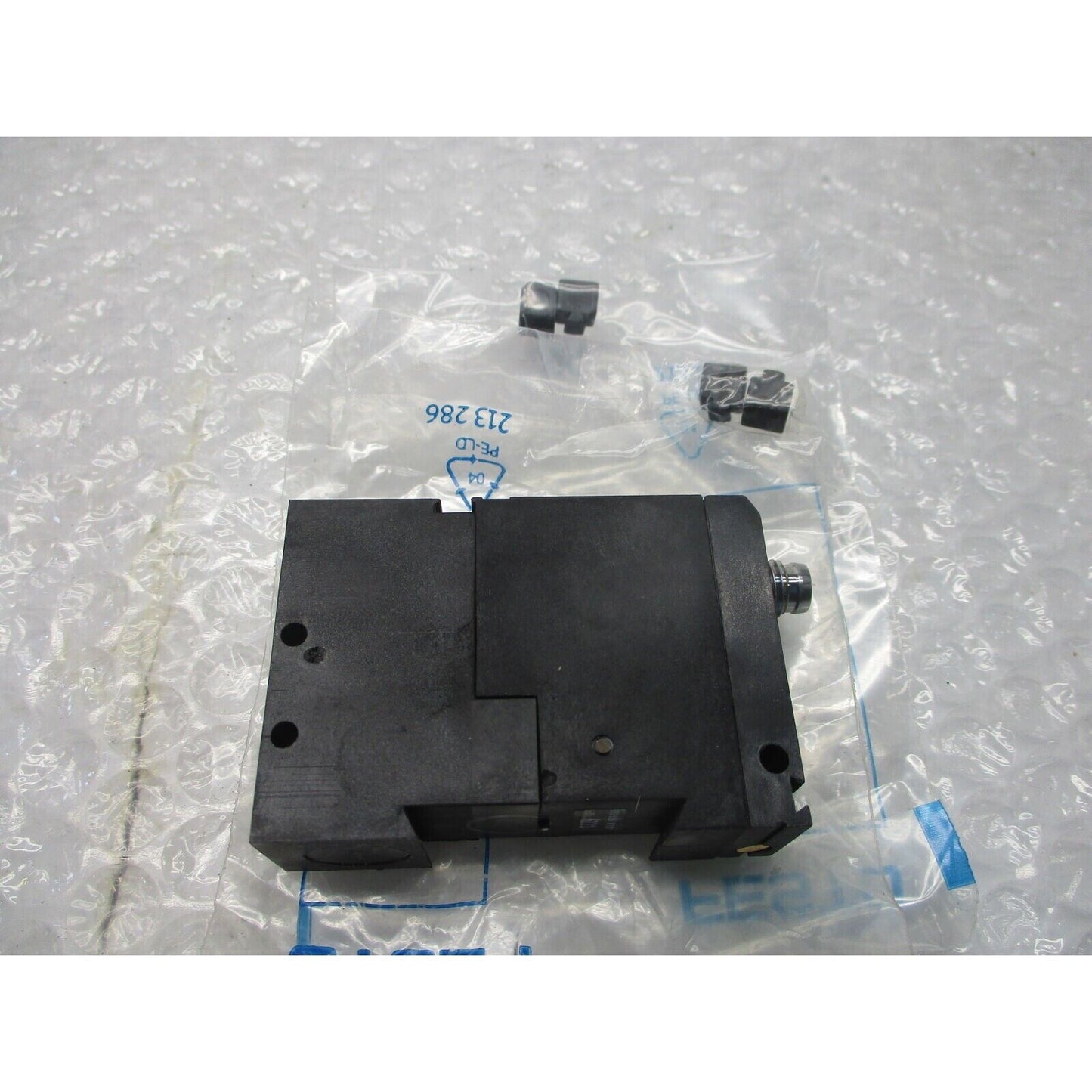 Controller | Festo | PEV-W-S-LED-GH 152616 SWITCH NSMP