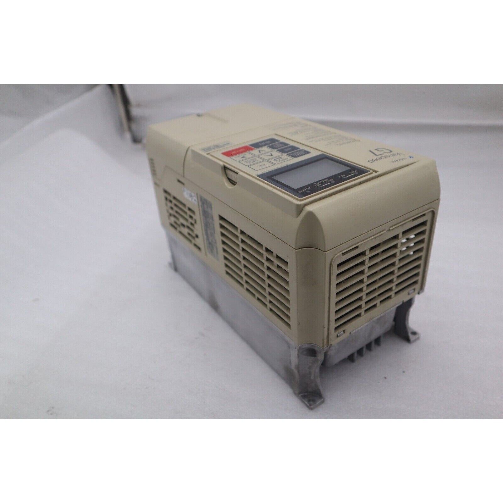 Yaskawa G7 Varispeed Inverter, beige housing with display panel and ventilation, industrial automation equipment.