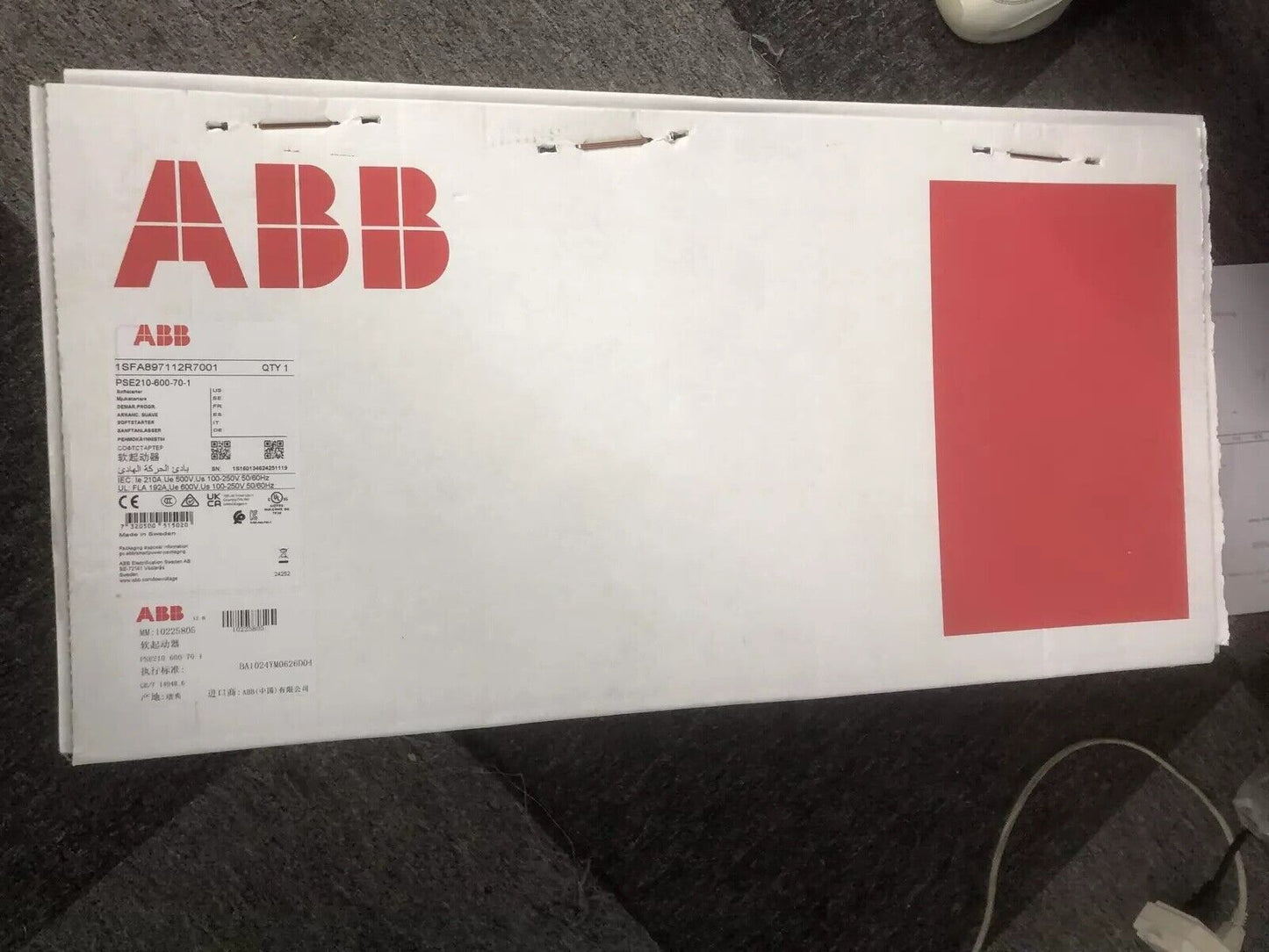 ABB PSE210-600-70-1 Soft Starter box, new industrial automation equipment, PLC module
