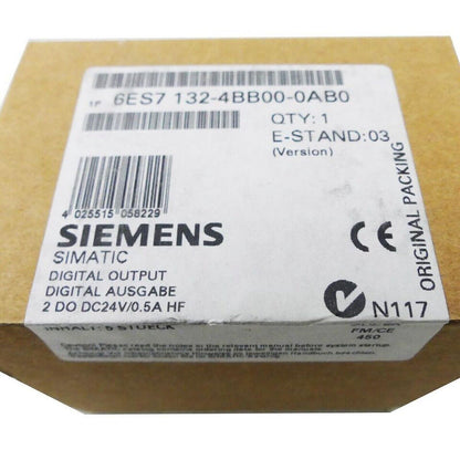 Siemens SIMATIC DP Module 6ES7 132-4BB00-0AB0, digital output, original packaging, industrial automation part