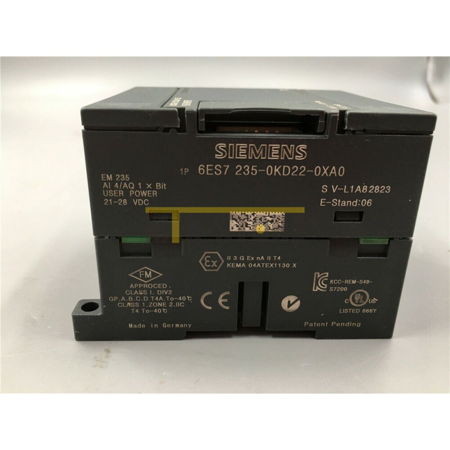 Siemens 6ES7 235-0KD22-0XA0 PLC Module, Made in Germany, black industrial automation equipment