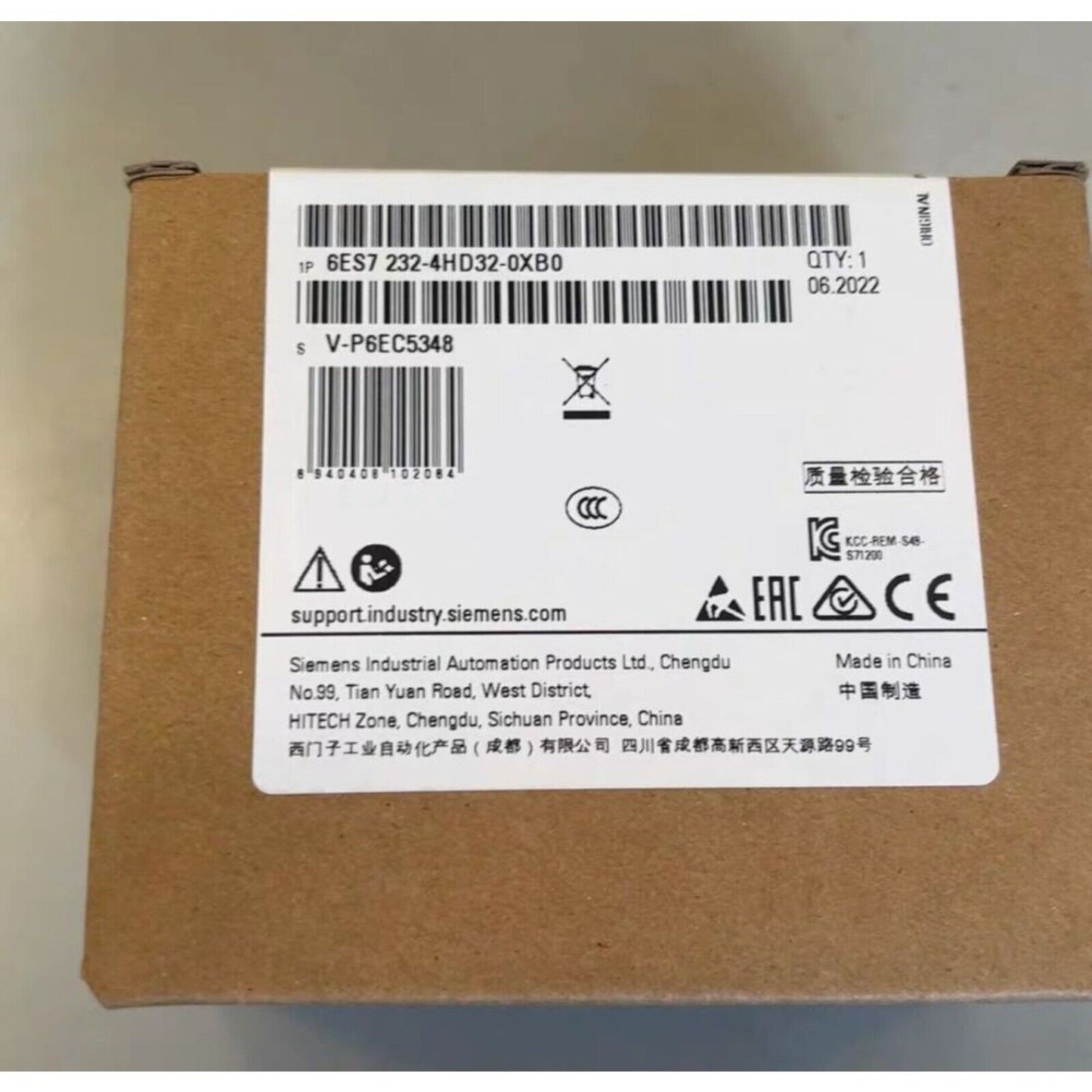 Siemens SIMATIC S7-1200 6ES7 232-4HD32-0XB0 Analog Output Module product box, Made in China