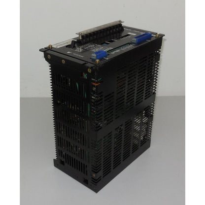 Yaskawa CACR-SR05BC1ES-Y278 Servopack servo drive, black metal enclosure with cooling fins and ports.