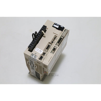 YASKAWA SGDV-0CA03A SERVOPACK servo drive module, beige casing with ports and labels, industrial automation part