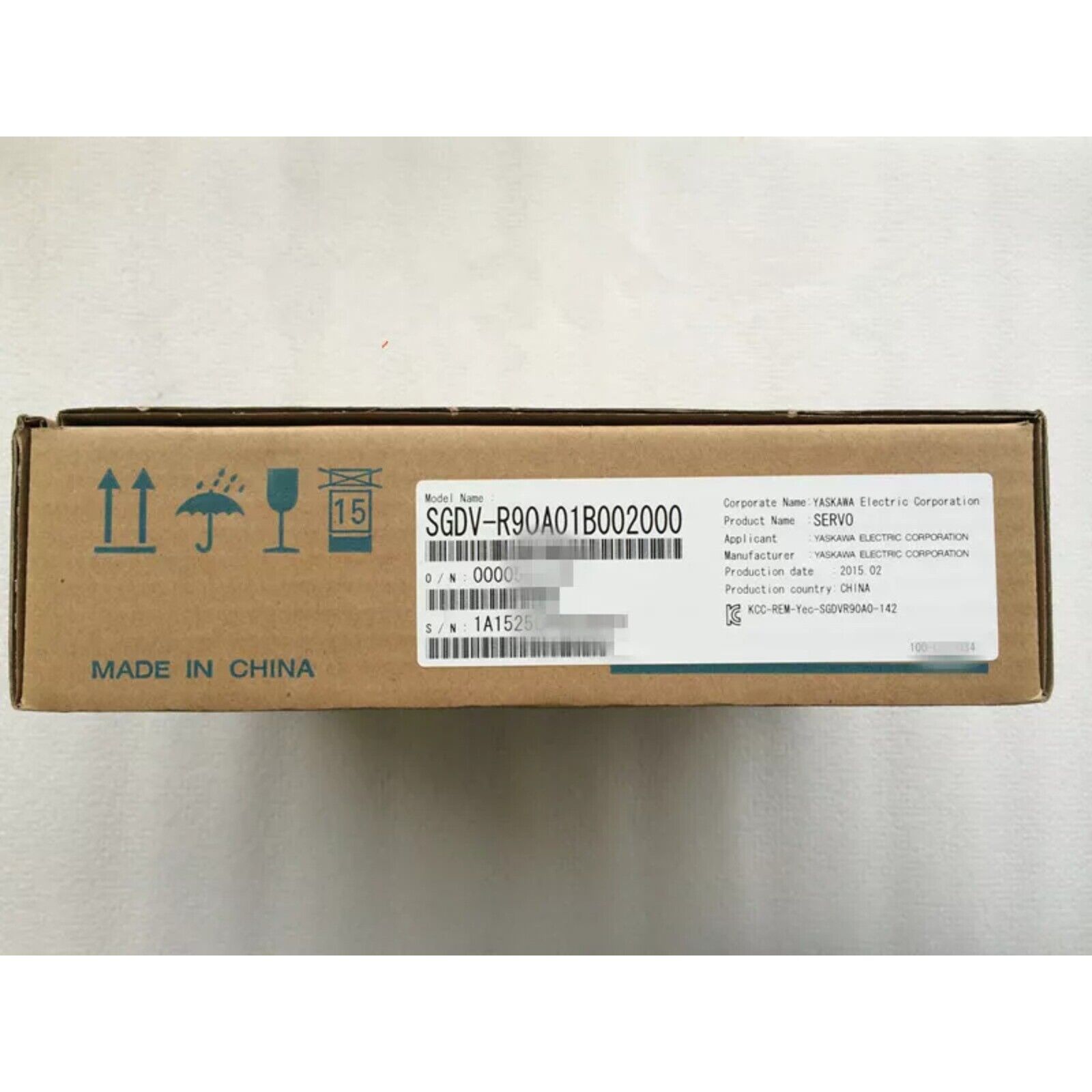 YASKAWA SGDV-R90A01B002000 Servo Driver Box - Made in China