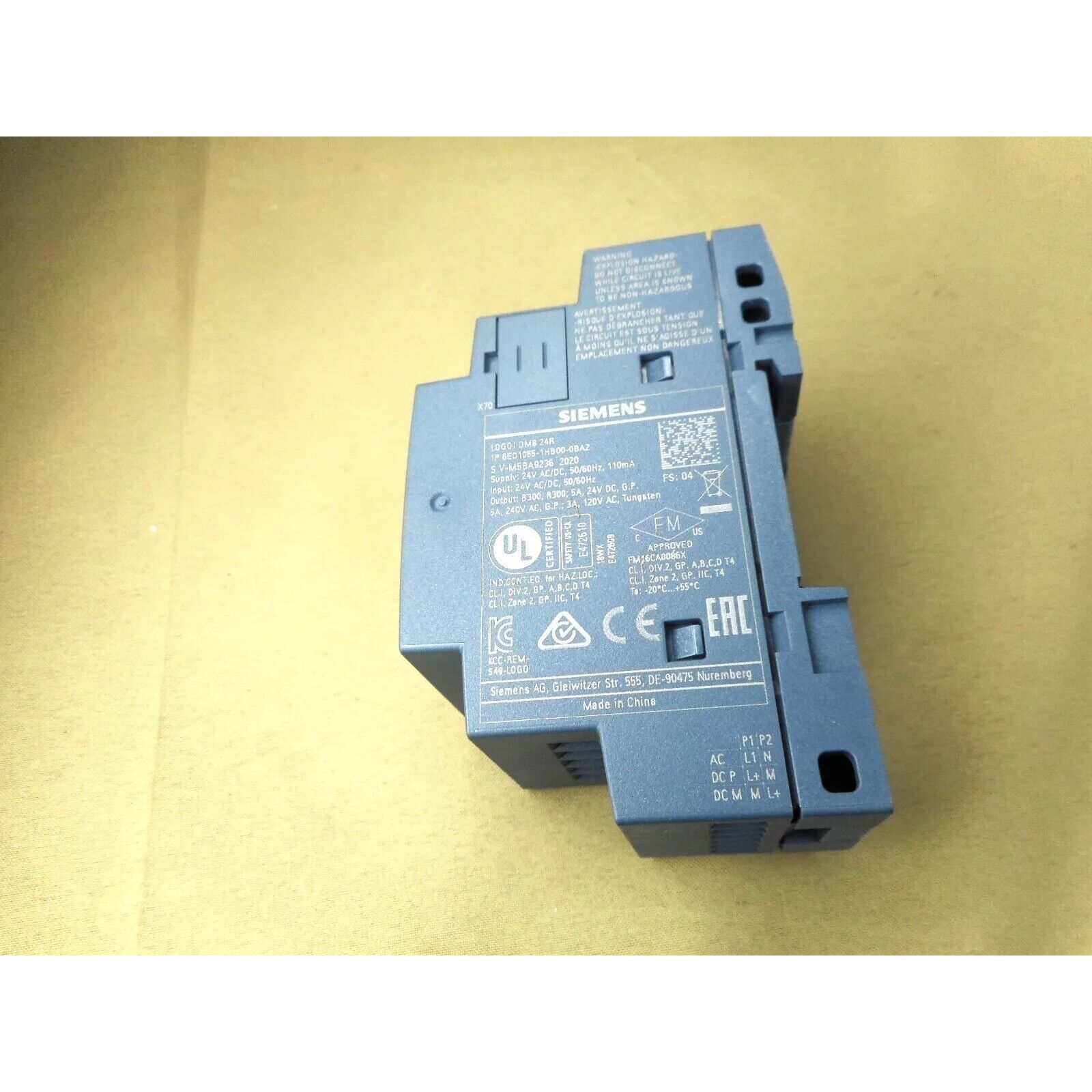 Siemens LOGO! DM8 24R PLC module, 6ED1055-1HB00-0BA2, with AC/DC input and relay output, industrial automation part.