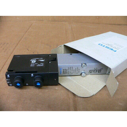 Festo VSVA-B-B52-ZD-A2-1T1L Solenoid Valve. Industrial Automation Controller. 24V DC, 1.4W.
