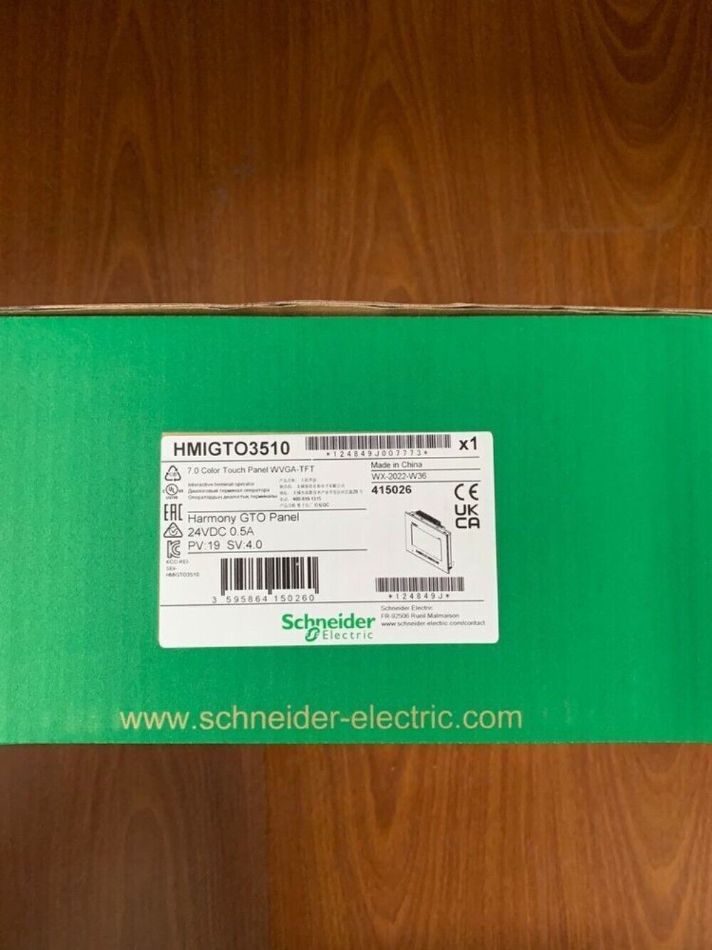 Schneider Electric HMIGTO3510 touchscreen panel box, 7-inch display, industrial automation part