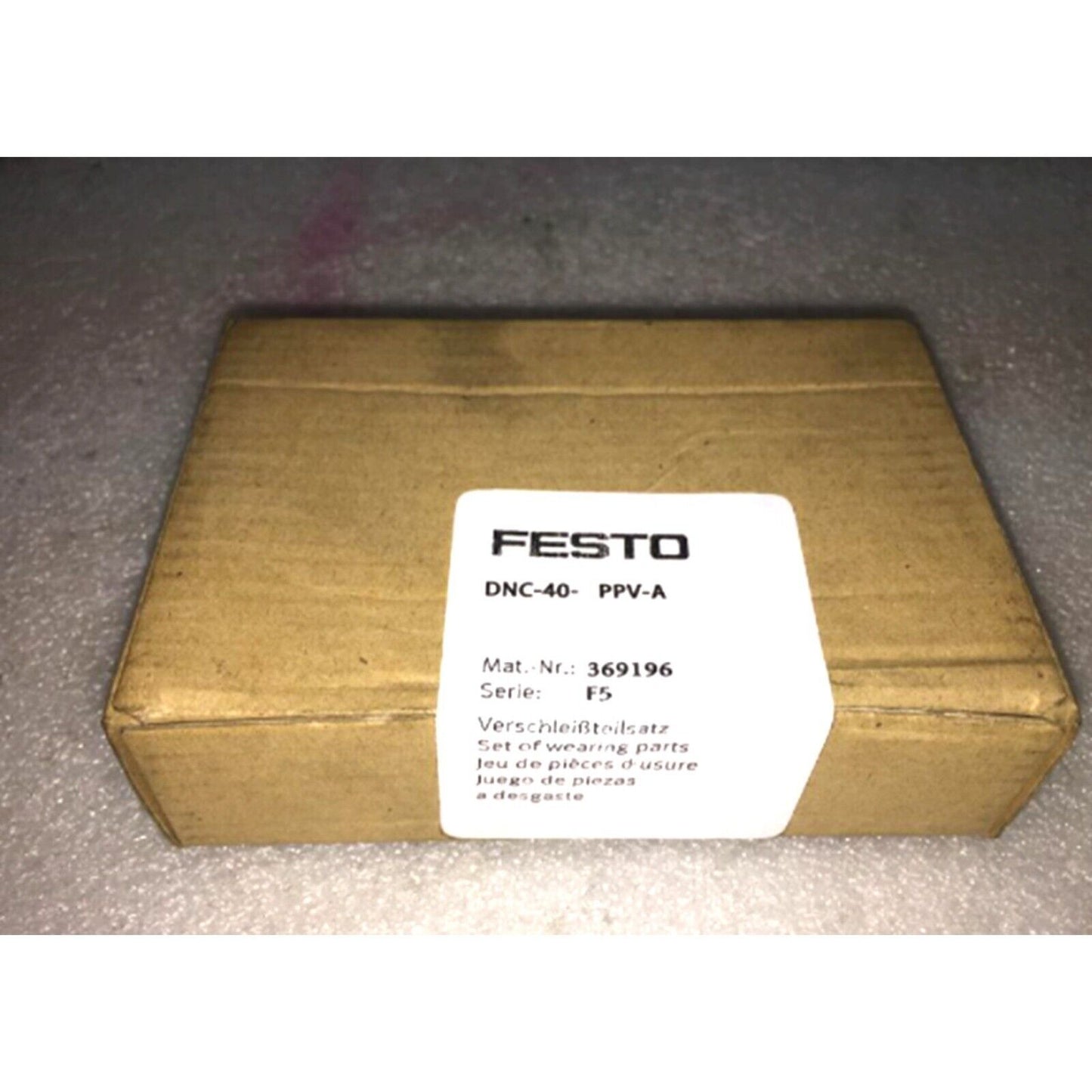 FESTO DNC-40-PPV-A wear parts set in a brown cardboard box, product packaging