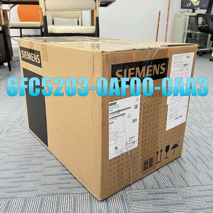 Siemens SINUMERIK Operator Panel 6FC5203-0AF00-0AA3 in shipping box, industrial automation part