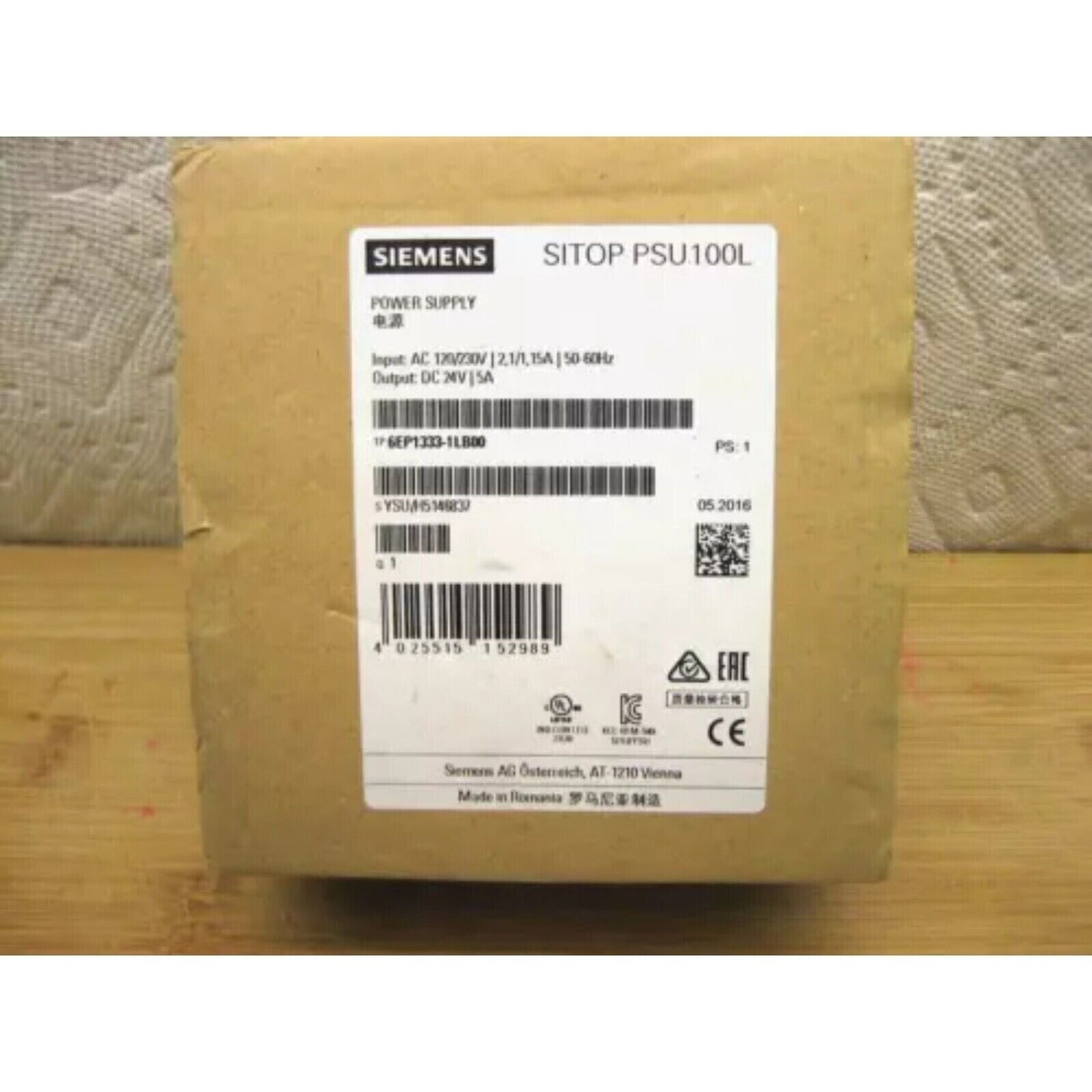 Siemens SITOP PSU100L power supply box, industrial automation part