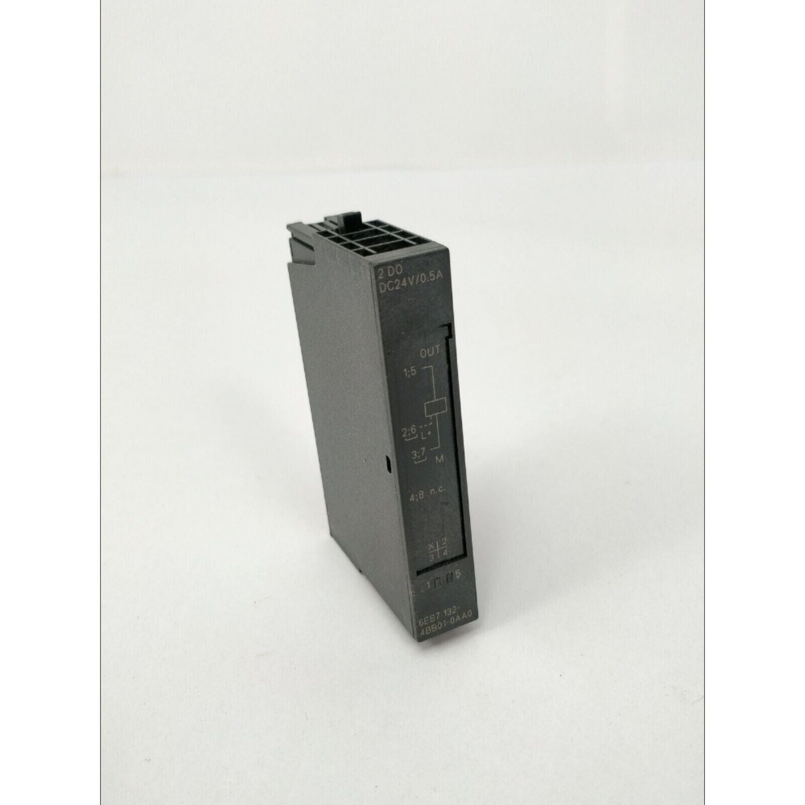 Siemens SIMATIC ET 200S digital output module 6ES7 132-4BB01-0AA0, industrial automation part, 2 DO DC24V/0.5A