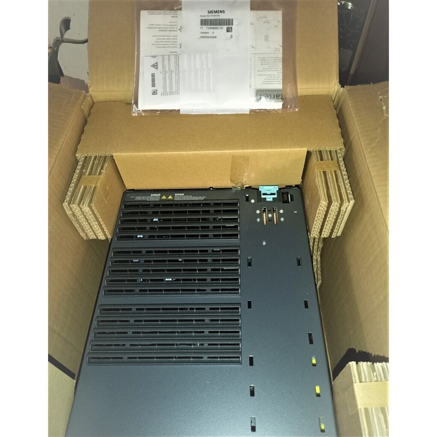 Servo Drive | Siemens | 6SL3 224-0BE32-2AA0 6SL3224-0BE32-2AA0 G120 PM240 Power Module