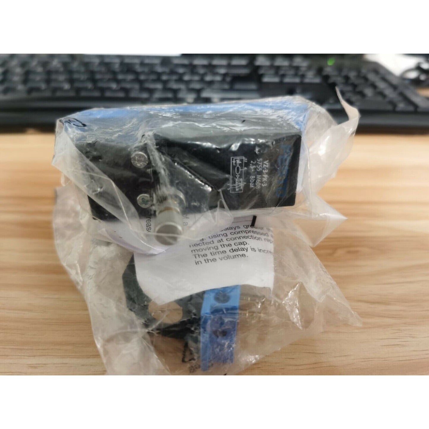 New Festo VZ-3-PK-3 5755 Time delay valve