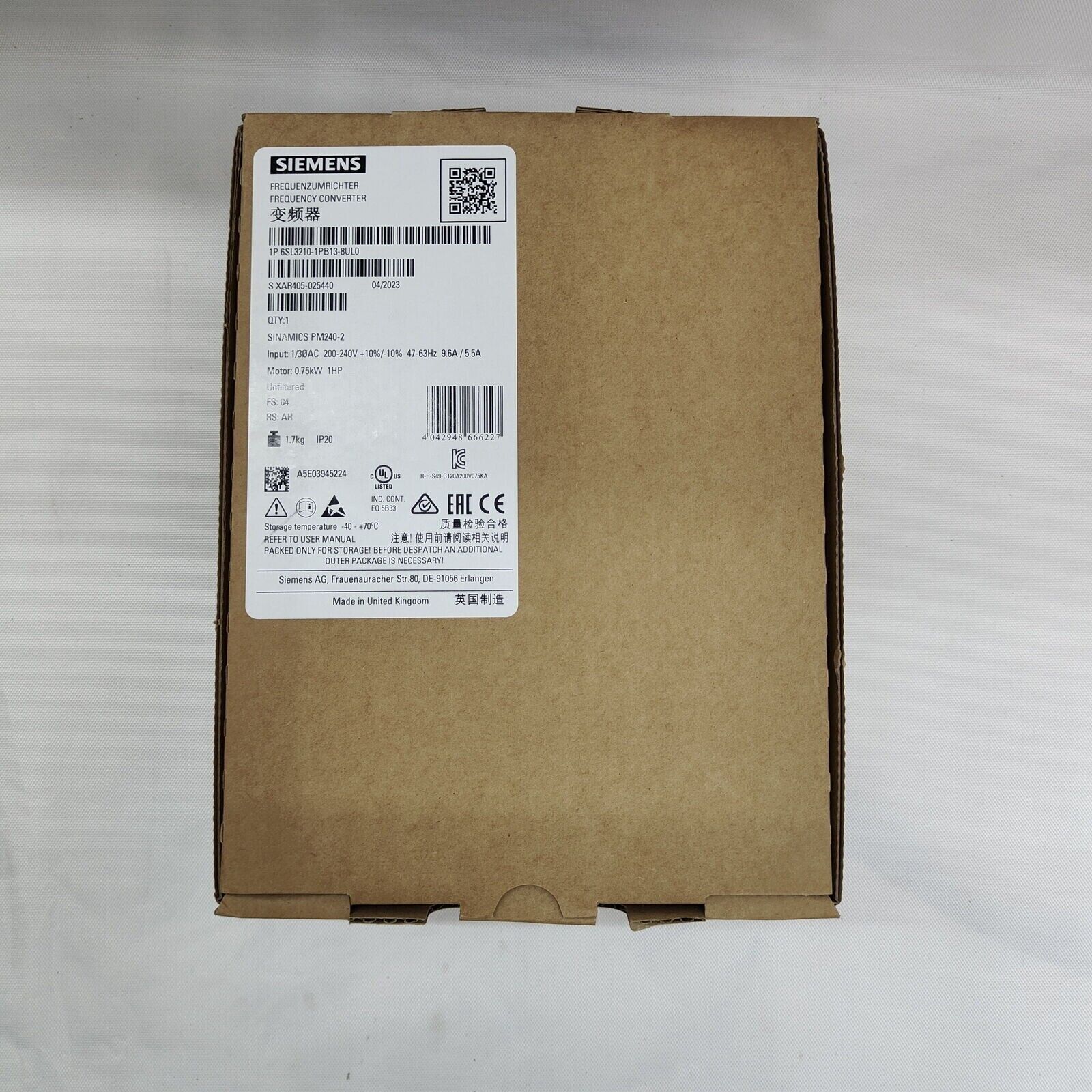 Siemens SINAMICS PM240-2 Frequency Converter, Model 6SL3210-1PB13-8UL0 in box, industrial automation component