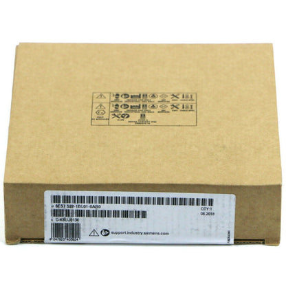 Siemens SIMATIC S7-1500 6ES7 522-1BL01-0AB0 Digital Output Module Packaging, with barcode and product information.