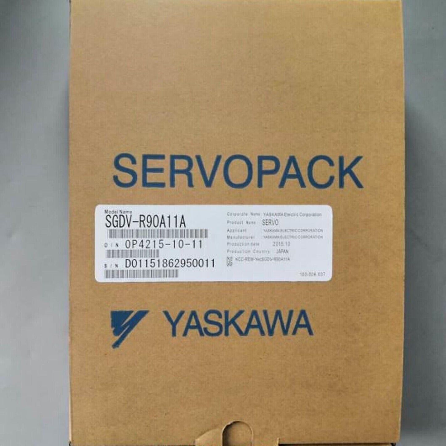 YASKAWA SGDV-R90A11A Servo Drive box, SERVO pack with product details, brown cardboard packaging