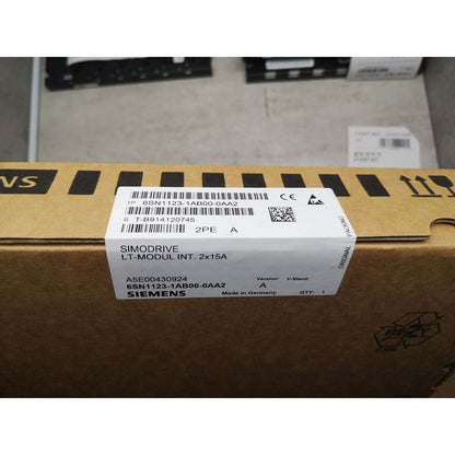 Siemens SIMODRIVE 611 Power Module in box, 6SN1123-1AB00-0AA2, industrial automation component.