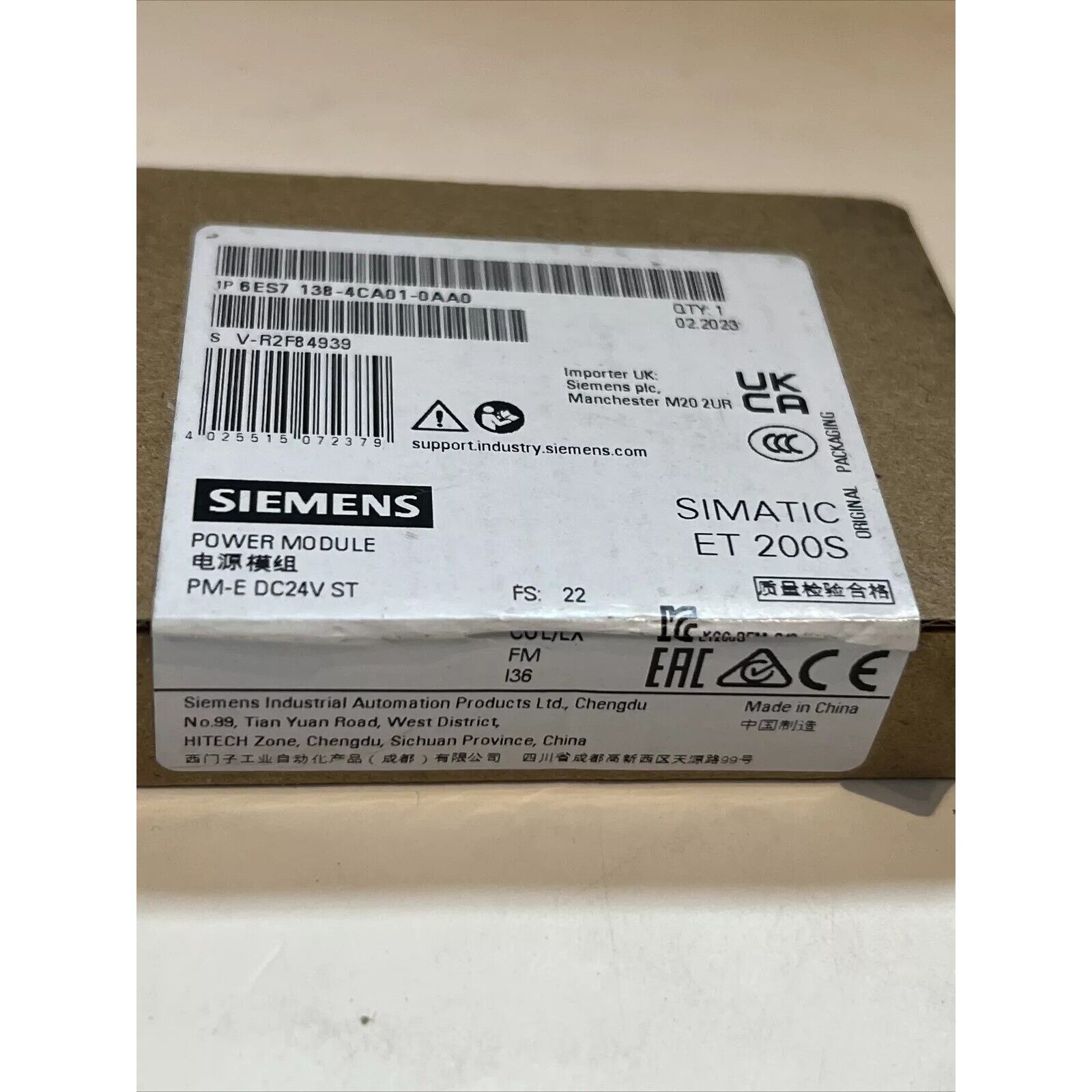 Siemens SIMATIC ET 200S PM-E DC24V ST Power Module, packaging label with product details and specifications.