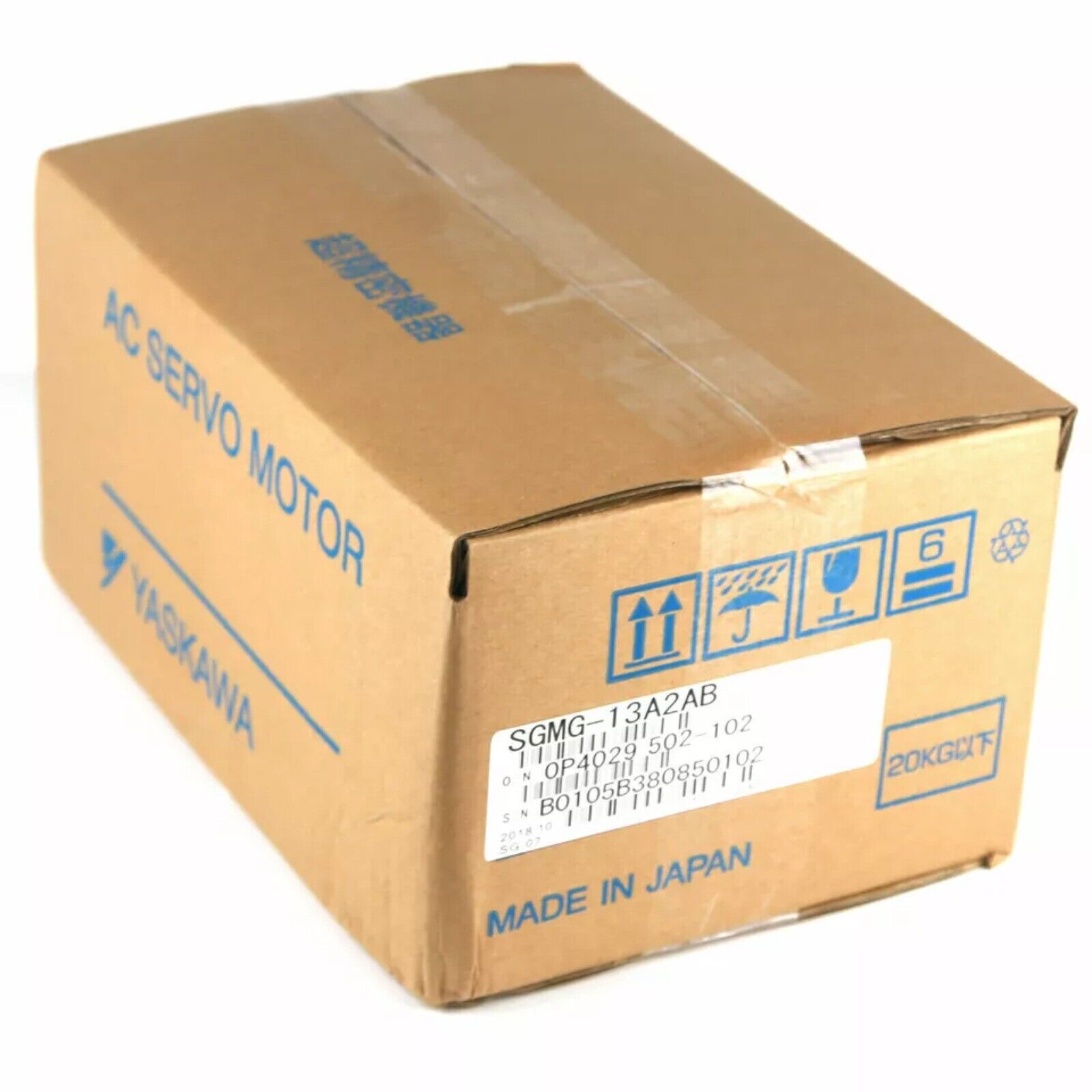 Yaskawa SGMG-13A2AB AC servo motor in box, Made in Japan, industrial automation part