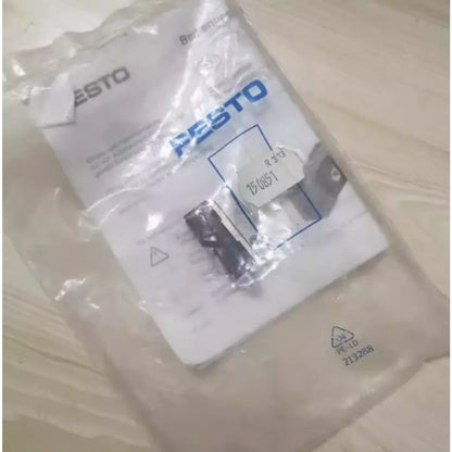 Festo SME-1-S-LED-24-B 150851 proximity sensor in packaging