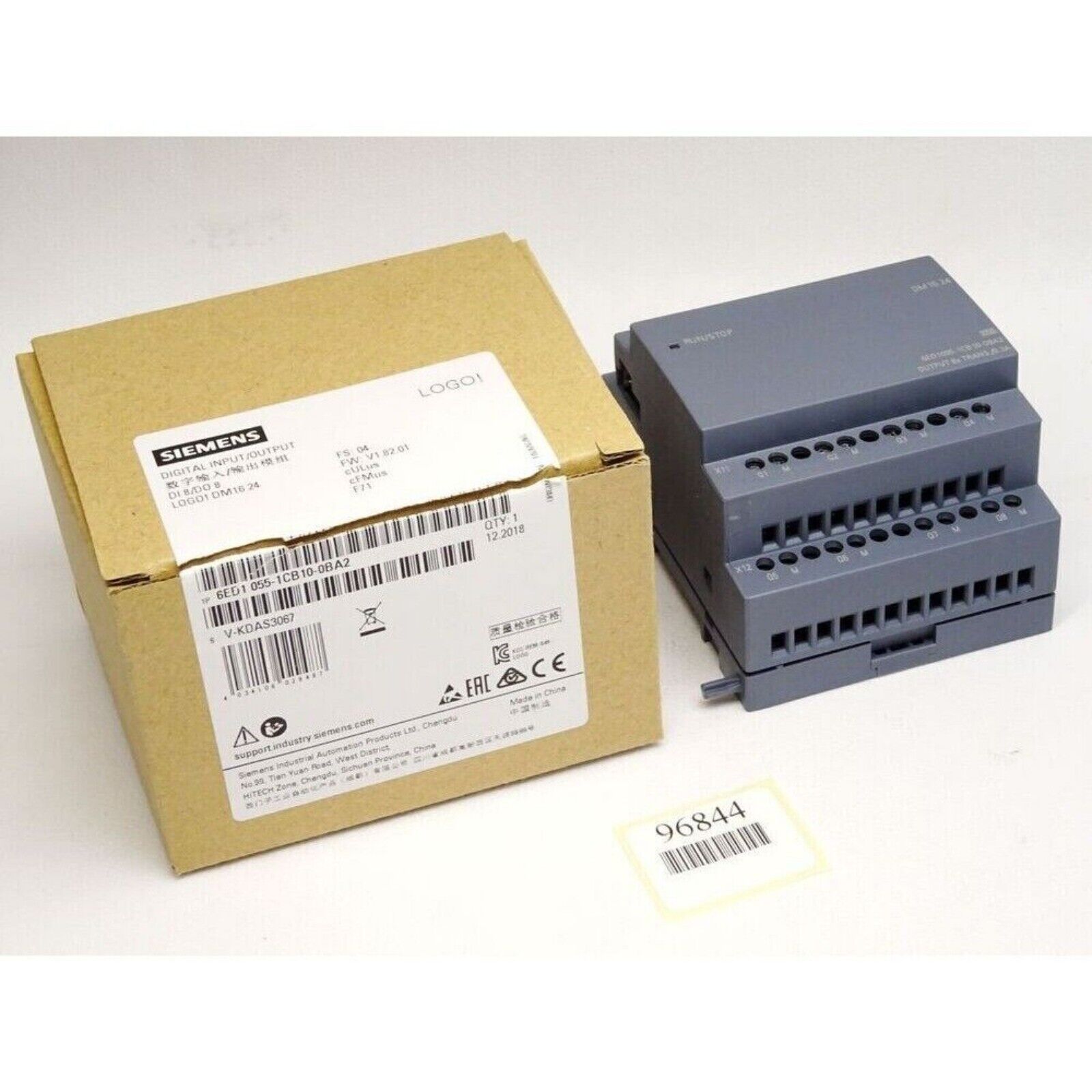 Siemens LOGO! DM16 24 expansion module, gray PLC component with packaging, model 6ED1 055-1CB10-0BA2.