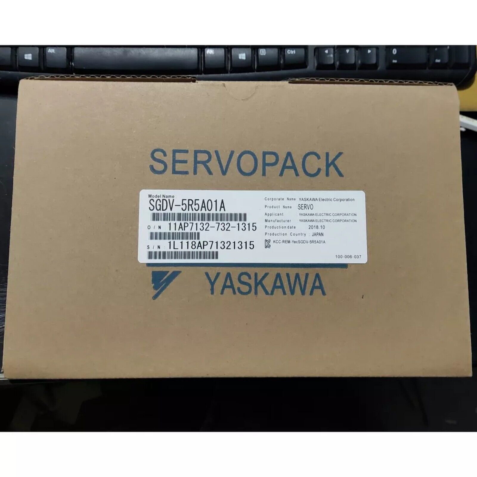 Yaskawa SGDV-5R5A01A Servo Drive in box, industrial automation part, new condition