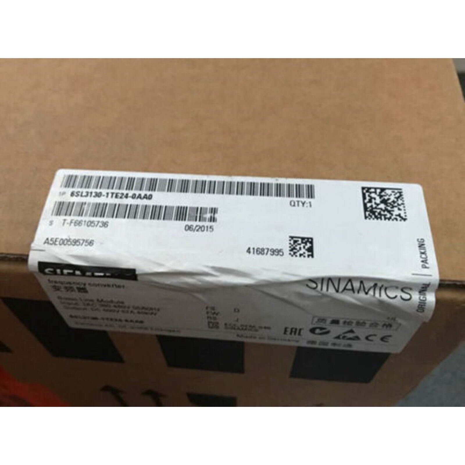 Siemens SINAMICS S120 BASIC LINE MODULE, package label with product information.